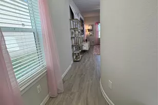 1239 Marvista Ln, Rosharon, TX 77583 - Photo 3