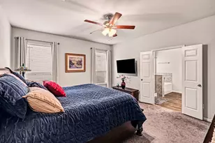 320 Red Maple Ln, Conroe, TX 77304 - Photo 11