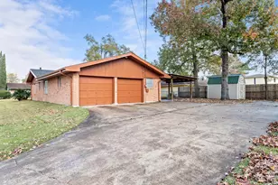 5195 Laurel St, Beaumont, TX 77707 - Photo 7