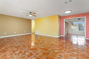 5195 Laurel St, Beaumont, TX 77707 - Photo 11