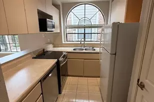 8888 Benning Dr, Houston, TX 77031 - Photo 7