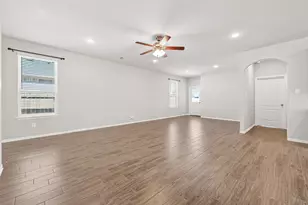 8415 Chesney Trl, Fulshear, TX 77441 - Photo 5