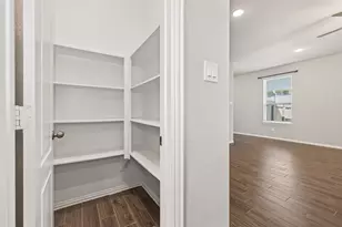 8415 Chesney Trl, Fulshear, TX 77441 - Photo 13