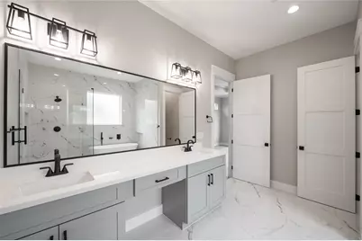 1016 E 32nd, Houston, TX 77022 - Photo 9
