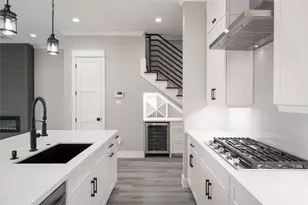 1016 E 32nd, Houston, TX 77022 - Photo 5