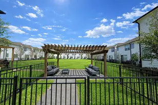 2323 Warhol Wy, Houston, TX 77091 - Photo 29
