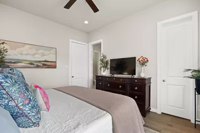 2323 Warhol Way, Houston, TX 77091 - Photo 19