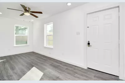 6317 Sandra Street, Houston, TX 77028 - Photo 7