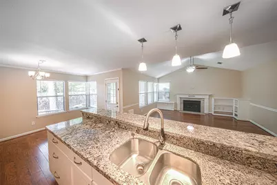 49 Sawmill Grove Lane, The Woodlands, TX 77380 - Photo 7