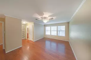 49 Sawmill Grove Ln, The Woodlands, TX 77380 - Photo 9