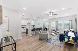 719 Majestic Eagle Ct, Houston, TX 77090 - Photo 7