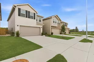 719 Majestic Eagle Ct, Houston, TX 77090 - Photo 3