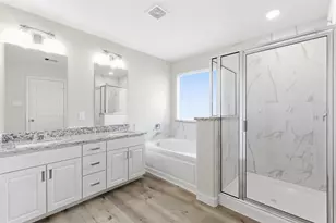 719 Majestic Eagle Ct, Houston, TX 77090 - Photo 25