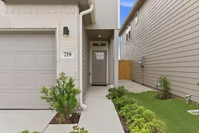 719 Majestic Eagle Court, Houston, TX 77090 - Photo 5