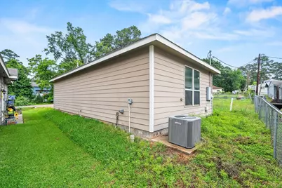 9992 Calendar Street, Willis, TX 77318 - Photo 19