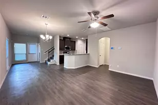 13424 Merryville Harrogate Ln, Houston, TX 77048 - Photo 7