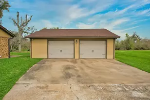 2520 County Rd 582, Brazoria, TX 77422 - Photo 5