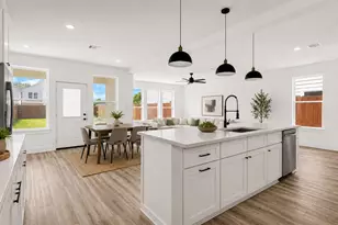 7413 Charlie St, Houston, TX 77088 - Photo 13
