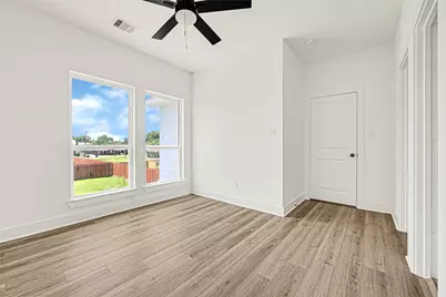 7413 Charlie Street, Houston, TX 77088 - Photo 23