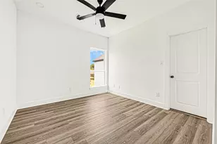 7413 Charlie St, Houston, TX 77088 - Photo 25