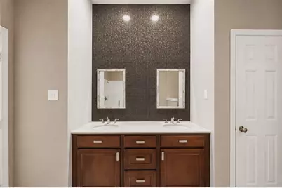 7206 Welshwood Lane, Sugar Land, TX 77479 - Photo 13