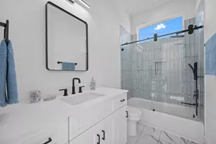 5705 Dolores St, Houston, TX 77057 - Photo 21