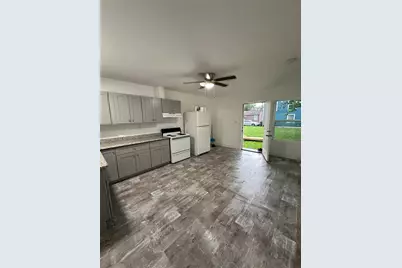 1405 Miles Street #7, Houston, TX 77015 - Photo 3