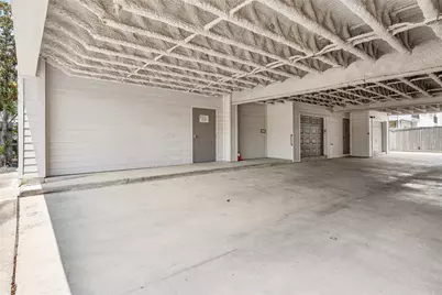 5902 Winsome Lane, Houston, TX 77057 - Photo 3