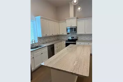 5902 Winsome Lane, Houston, TX 77057 - Photo 9