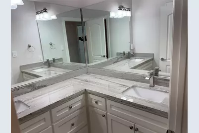 5902 Winsome Lane, Houston, TX 77057 - Photo 11