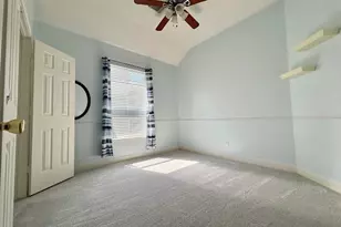 19523 Indian Hawthorn Dr, Houston, TX 77094 - Photo 15