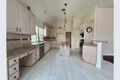 19523 Indian Hawthorn Drive, Houston, TX 77094 - Photo 3