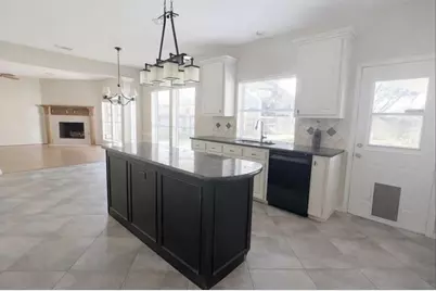 702 Epperson Way, Sugar Land, TX 77479 - Photo 5