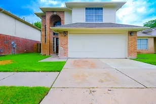 8526 Wild Basin Dr, Houston, TX 77088 - Photo 1