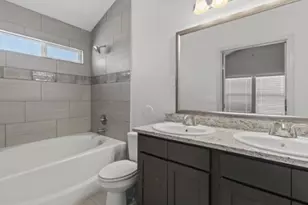 426 Dorion Lagoon Dr, Crosby, TX 77532 - Photo 3