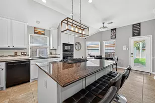 718 Silver Creek Cir, Richmond, TX 77406 - Photo 13