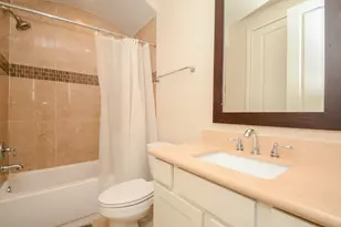 2017 Fannin Station, Houston, TX 77045 - Photo 5