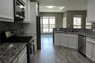 2730 N Colosseum Ct, New Caney, TX 77357 - Photo 9