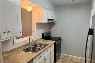 1611 Mapleton Dr, Houston, TX 77043 - Photo 21