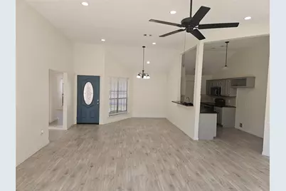 4426 Waterfall Way, Sugar Land, TX 77479 - Photo 5