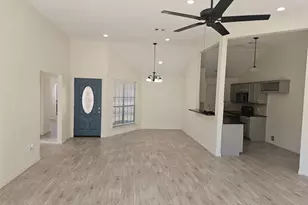 4426 Waterfall Way, Sugar Land, TX 77479 - Photo 5