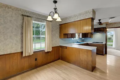 2206 Cedar Creek Drive, Baytown, TX 77520 - Photo 19