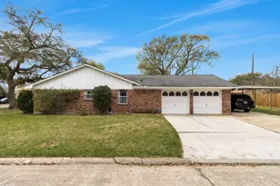 2206 Cedar Creek Dr, Baytown, TX 77520 - Photo 37