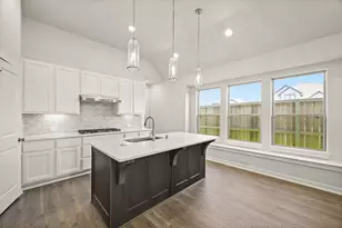 1008 Shl Crk Trl, Conroe, TX 77304 - Photo 3