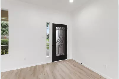 2518 Willow Springs Lane, Sugar Land, TX 77479 - Photo 5