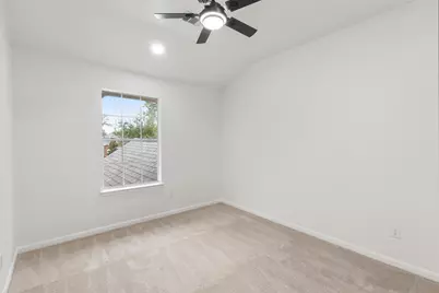 2518 Willow Springs Lane, Sugar Land, TX 77479 - Photo 19