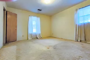 1927 Bethlehem St, Houston, TX 77018 - Photo 15