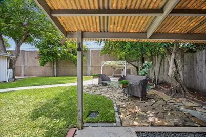 3631 Woodvalley Drive, Houston, TX 77025 - Photo 27