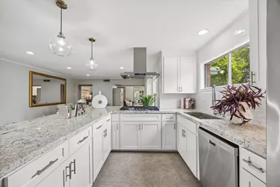 3631 Woodvalley Drive, Houston, TX 77025 - Photo 15