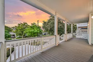 1515 Bayou Shore Dr, Galveston, TX 77551 - Photo 3
